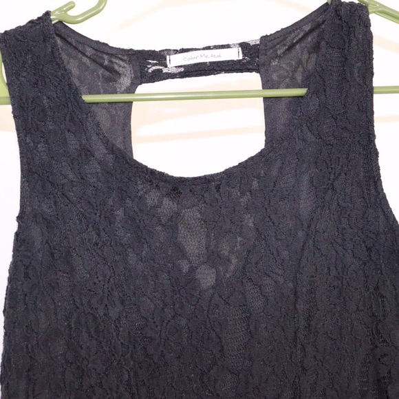 Black Lace Shift Dress w/ keyhole back - Picture 2 of 4